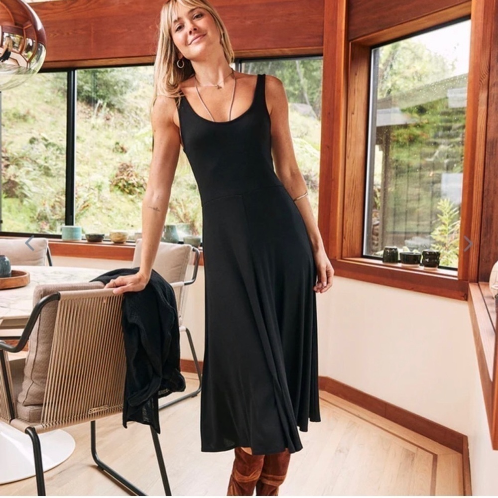 Marine Layer Lexi Fit and Flare Midi SzL